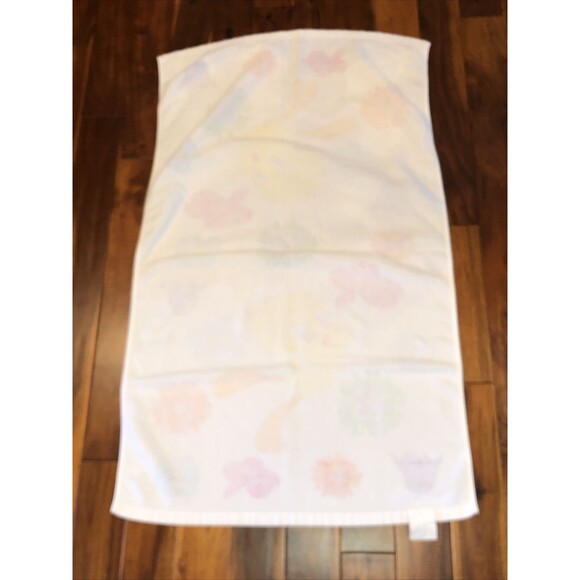 Vintage Tweety Bird Bath Beach Towel 2001 Warner Bros Tweetie - Picture 4 of 4
